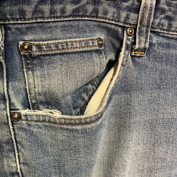 Carhartt Medium Wash Distressed Ripped Relaxed Fit Straight Leg Jeans 38 X 30 - Picture 4 of 14